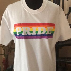 NWOT LGBTQ 🏳️🌈 Pride Rainbow 🌈 Graphic T Shirt